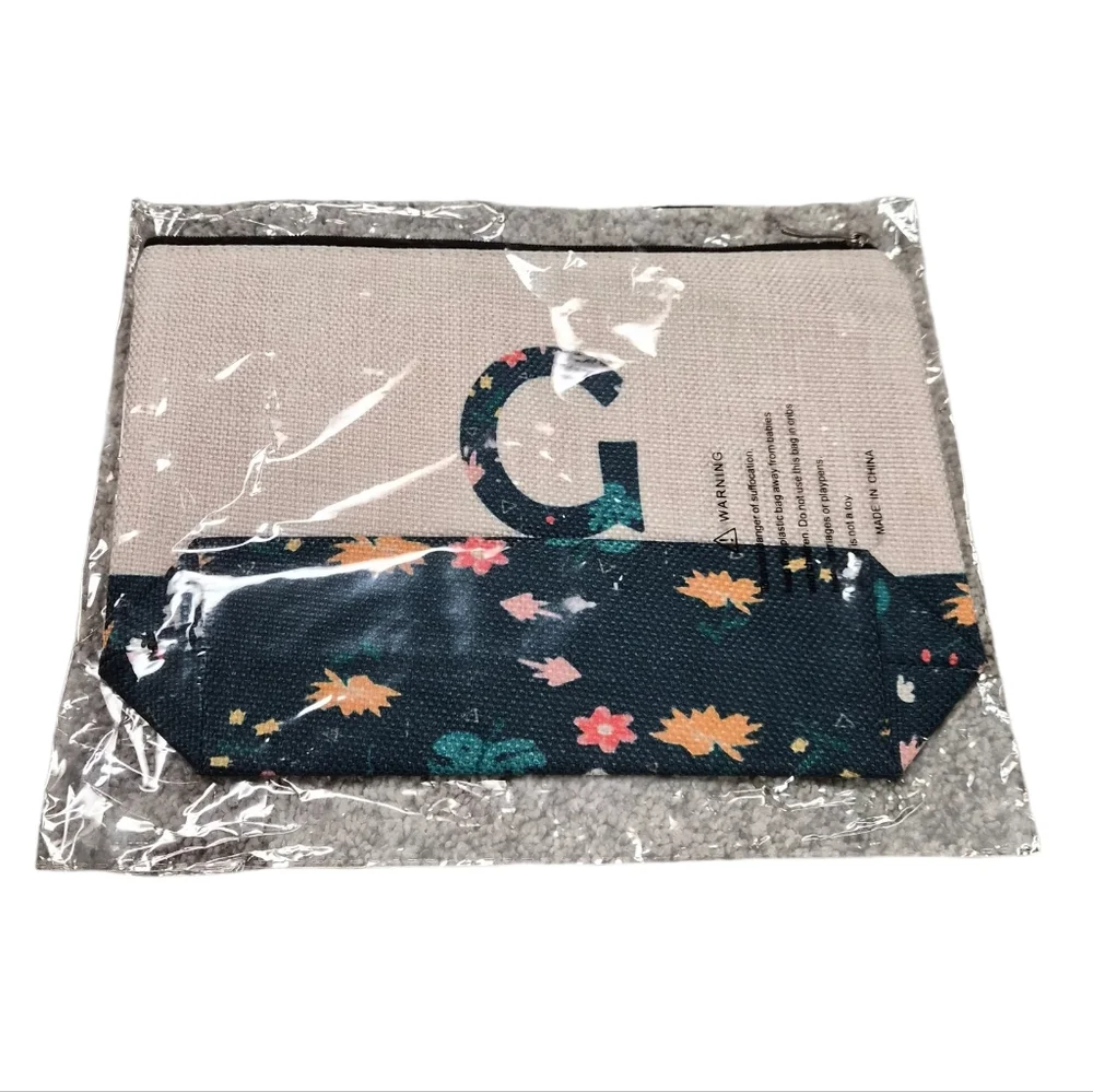 Initial G Canvas Zipper Pouch